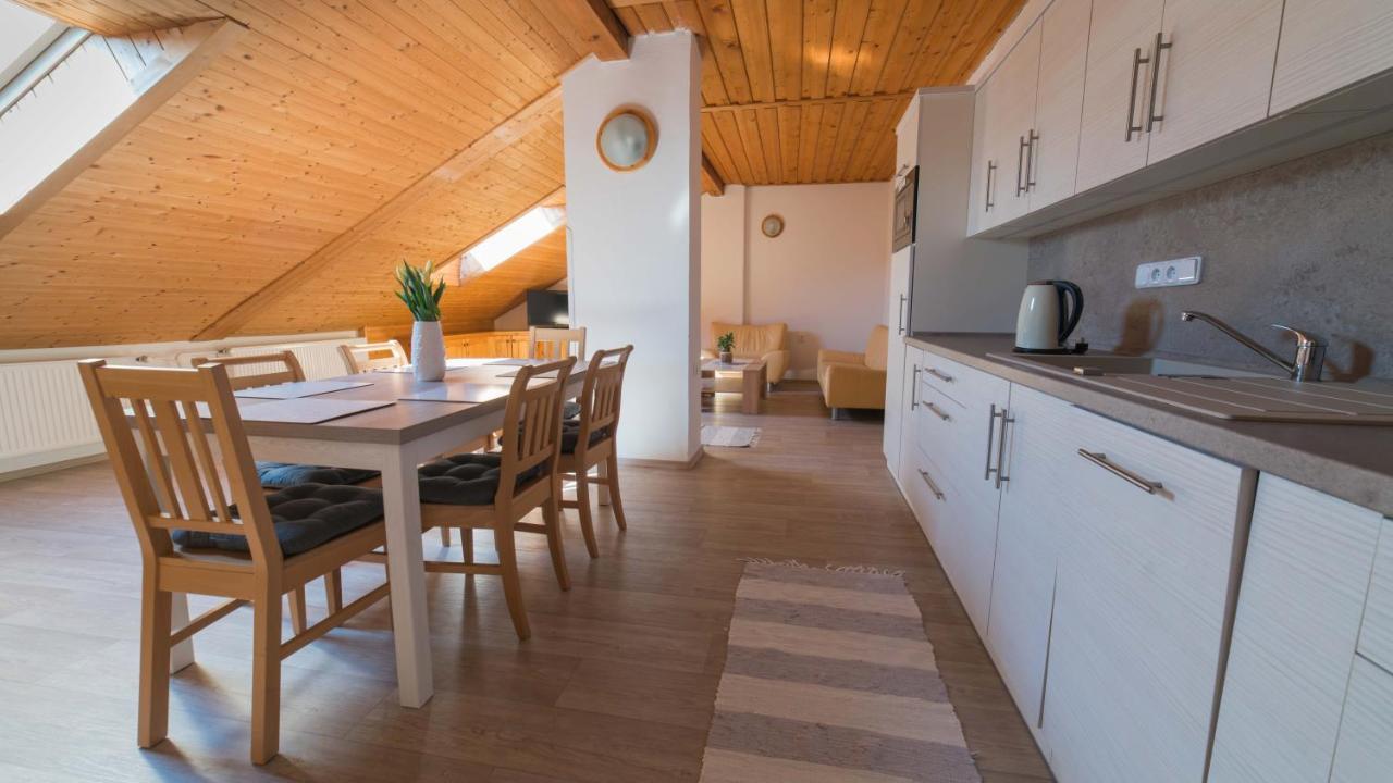 קבילדה Apartmany U Sjezdovky מראה חיצוני תמונה