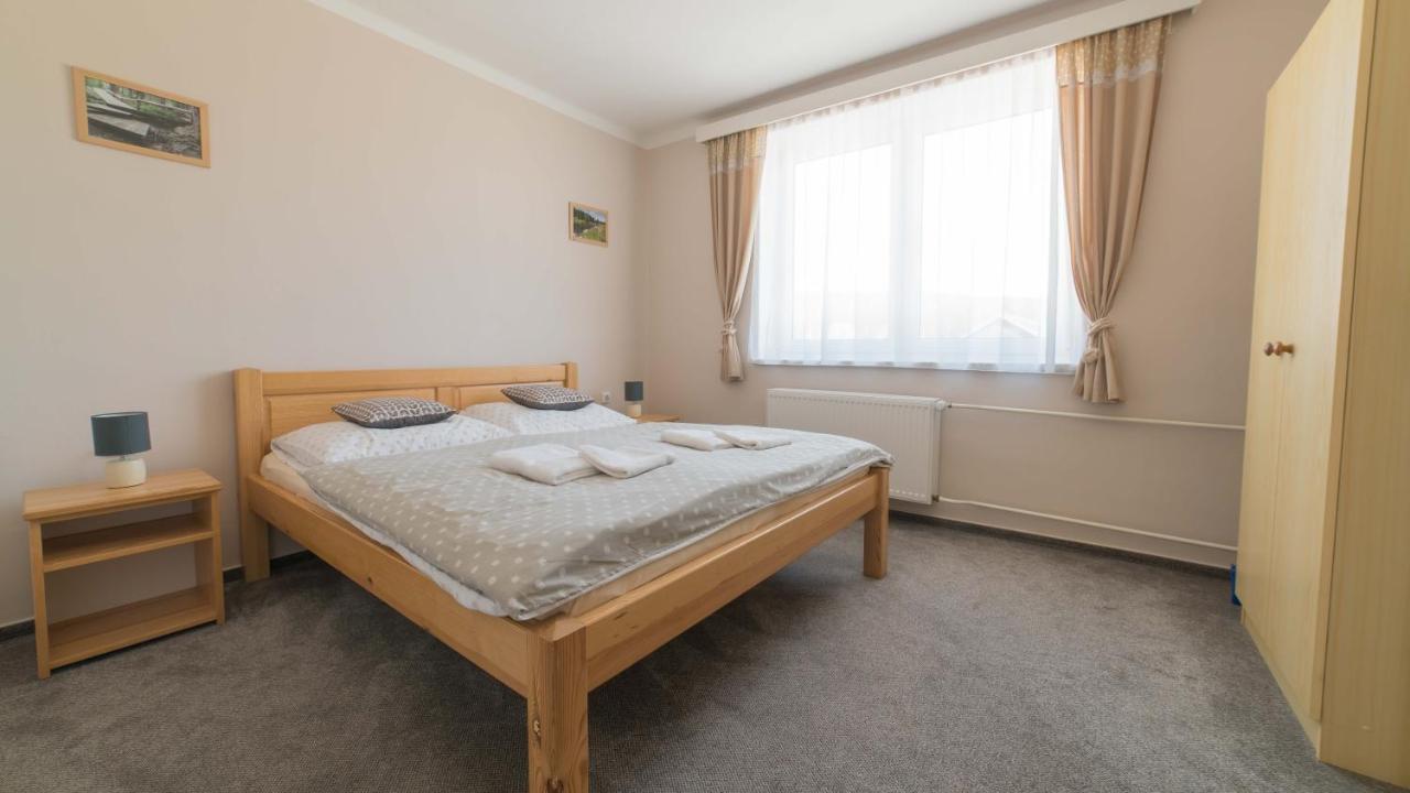 קבילדה Apartmany U Sjezdovky מראה חיצוני תמונה