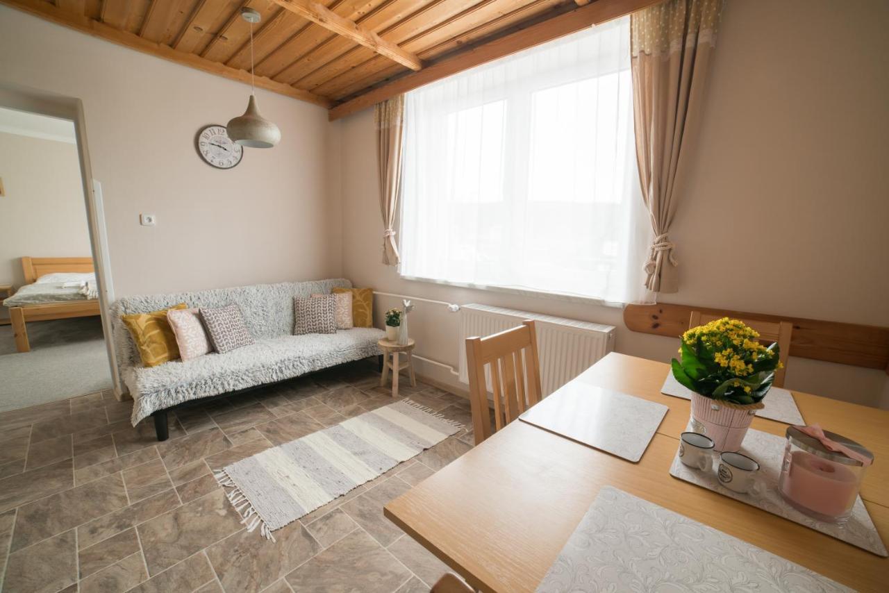 קבילדה Apartmany U Sjezdovky מראה חיצוני תמונה